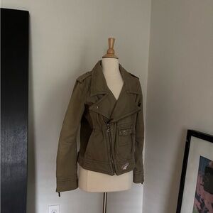 Women's Olive Green Jacket